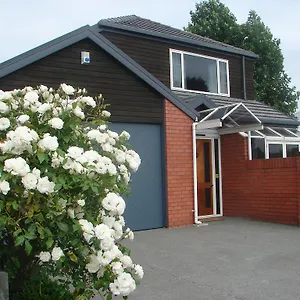  Bed & Breakfast Aroha Riccarton